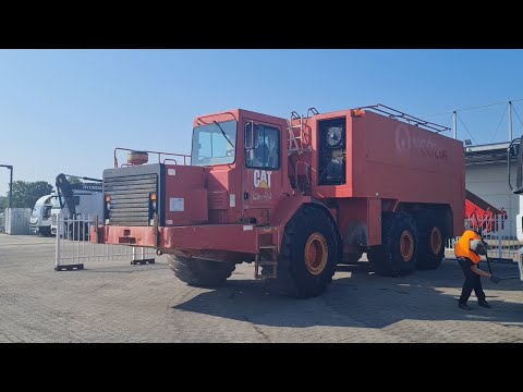 70147891 Caterpillar D400EII