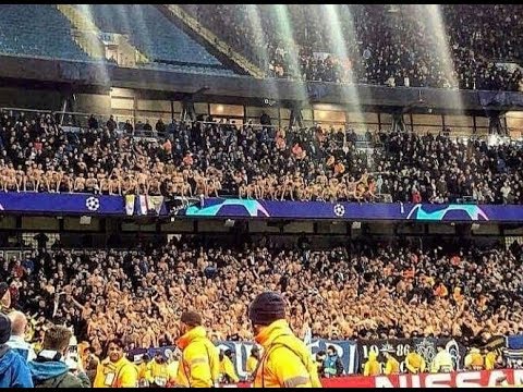 Engleski komentatori o Bad Blue Boysima i Dinamu