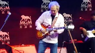 Lee Ritenour - A Little Bit of This & A Little Bit Of That - Jazz Fest - Live in Macau 2015
