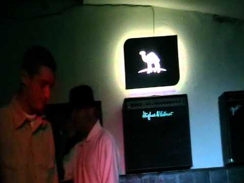 6ase:6ase cu Fratele3 live Elephant Pub