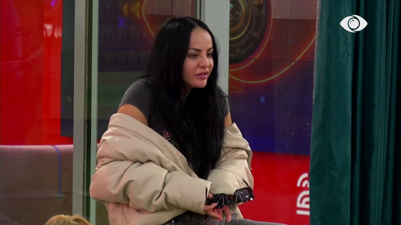 “Kur flet me mua mos bërtit”/ Debat i agravuar mes Ledjonës dhe Gazit: Je shumë arrogante