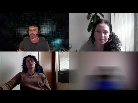 163-RO (IT) Elena, Umanoizi pe cale de disparitie, clone, tehnologie extraterestra, misiune pe Marte