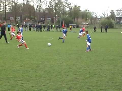 Laatste wedstrijd om plaats 5 t/m 8 tegen GVVV JO11-1