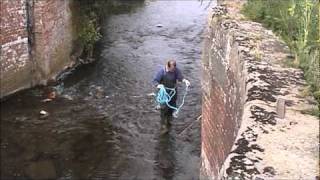 preview picture of video 'Louth Navigation Trust - Willow's Lock Survey May 2010'