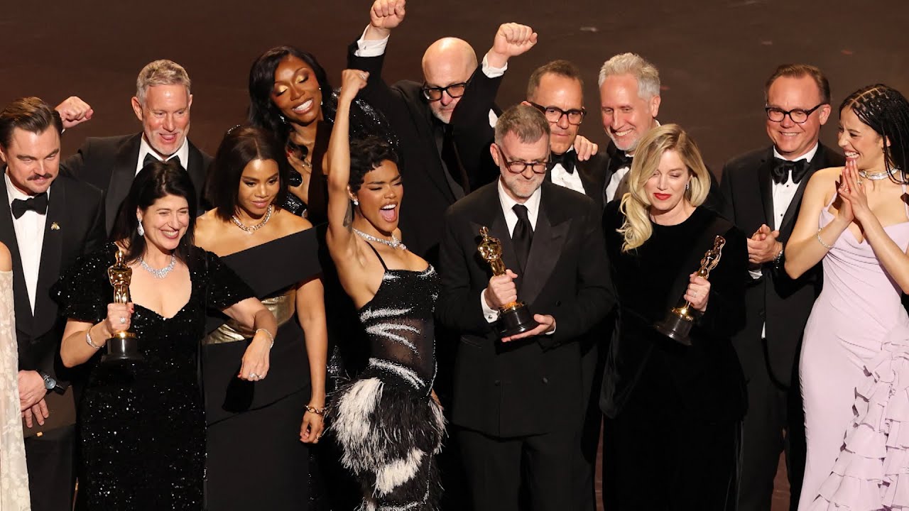 Oscars Celebrate Hollywood as AI Chills Industry - Bloomberg Technology