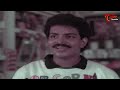 కంతలో ఎలుక దూరినట్లు దూరిపోతావ్.! Actor Rajeev Kanakala Romantic Scene | Navvula Tv - Video
