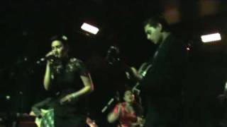 Mean Son Of A Gun [Live in L.A 2009]