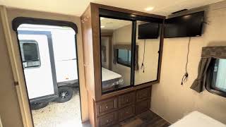 2017 Forest River FLAGSTAFF SUPER V 28VRBS