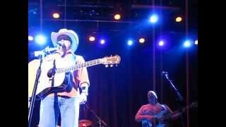 Mark Chesnutt - &quot;Are You Lonesome Tonight&quot; Live &quot;Elvis Presley Cover&quot;