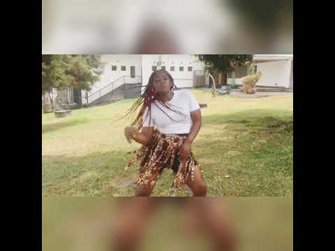 Mr leo, Gomez, Kameni