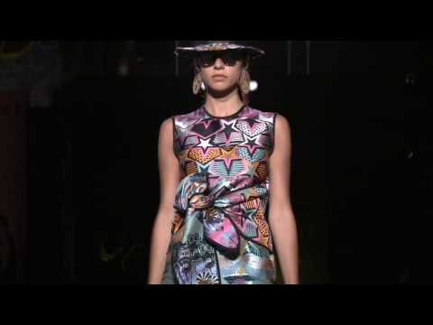 Krizia Robustella, colección Otoño Invierno 2017/18 Vídeo desfile 080 Barcelona