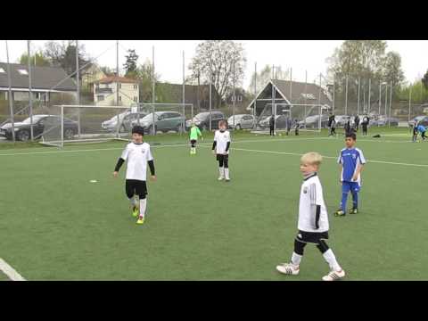 1/5-2015 Stuvsta Outdoor Cup ; Match 4 FC Boo - Segeltorp