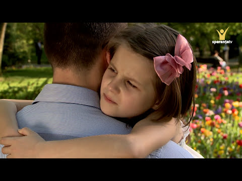 Naersi Chris Macovei - Sunt o fetita mica | Videoclip SperantaTV