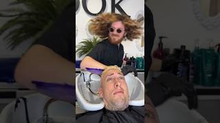 Download lagu LA MAMA mp3