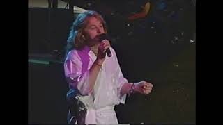 Yes Live: 9/20/94 - Santiago - Part 5/14 - Hearts