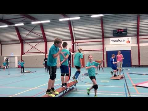 2017-11-30 Internationale beroemdheid bezoekt Olhaco in Hoogeveen