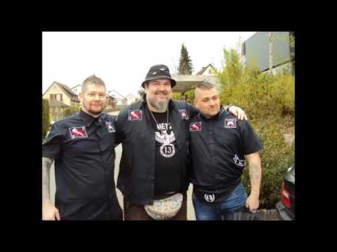 download lagu mp3 mp4 Der Kahlkopf Metzger Held Aus Eichenholz, download lagu Der Kahlkopf Metzger Held Aus Eichenholz gratis, unduh video klip Der Kahlkopf Metzger Held Aus Eichenholz