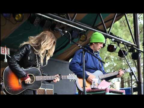 Elizabeth Cook - Hear Jerusalem Calling