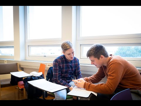 How do I apply in Sprettur?