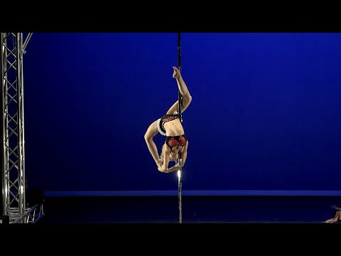 2023 PSO Pacific Artistic Pole silver medalist, Ellie