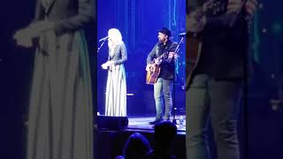 Sugarland "Tuesday's Broken" -Philly clip