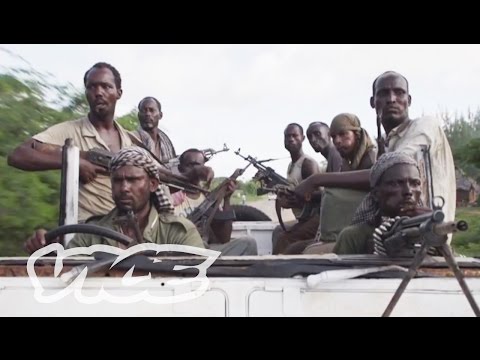 Fishing Without Nets (Featurette 'How to Be a Somali Pirate')