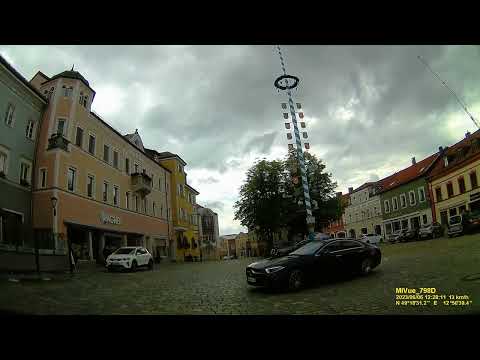 D: Stadt Furth im Wald. Landkreis Cham. Rundfahrt durch die Stadtmitte. Juni 2023