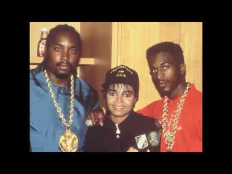 HIDE TYSON X SOKEZ - DERRAMO BOTELLA  (E.T. VS ALF)