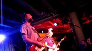 Built to Spill playing "I Would Hurt a Fly" [Perfect from Now On]