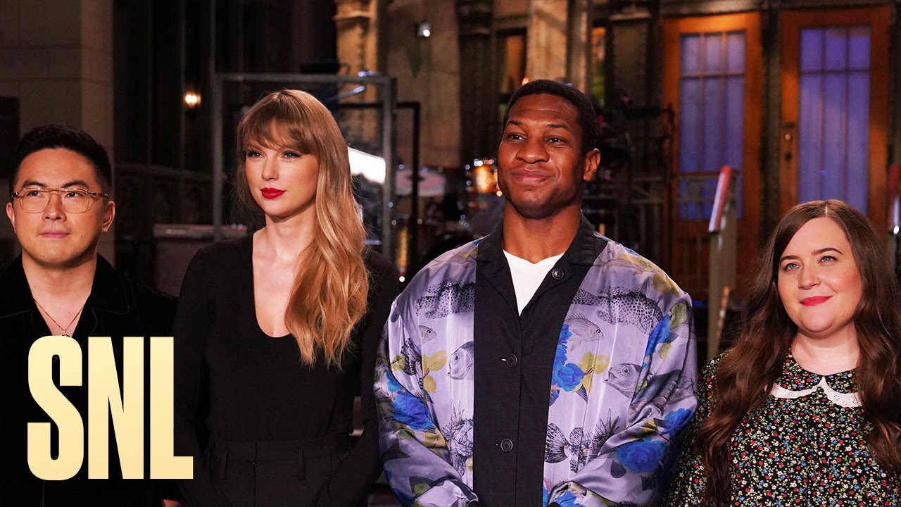 Jonathan Majors and Taylor Swift Are Really Excited for SNL - YouTube