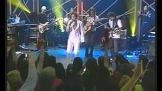 Chenoa-Soy lo que me das-Concierto Basico 40