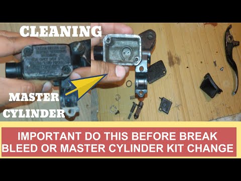 How to clean master cylinder and when to change diaphragm of any motorcycle (pulsar)