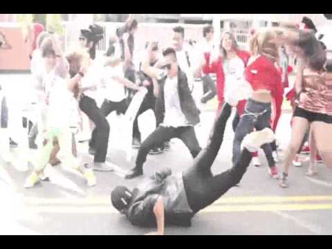 Harlem Shake ~ K-Music Walk