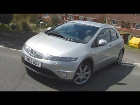 ow56hdy SMIDGAF pull out and blind corner overtake.