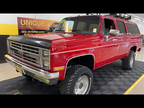 1988 Chevrolet Suburban (CC-1612201) for sale in Mankato, Minnesota