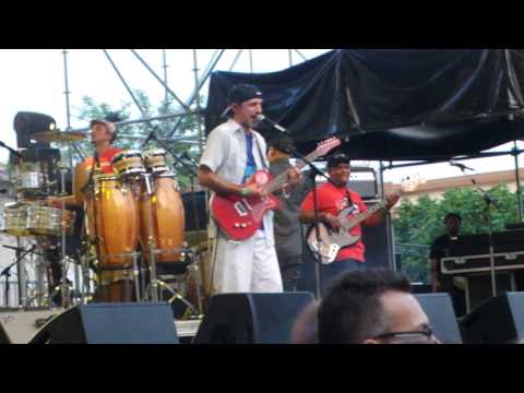 SERGENT GARCIA " Acabar Mal" en concert à Carpentras le 13 Juillet 2013