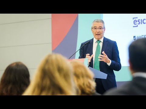 Salado: "Todo lo que se está consiguiendo en Málaga no es por el azar o porque nos lo hayan regalado"