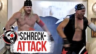 SCHRECK-ATTACK - Clip: Wrestling ist nicht echt? | Disney Channel
