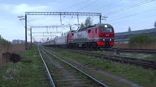 preview picture of video '[RZD] EP2K-220 / ЭП2К-220 с поездом №42 Великий Новгород — Москва'