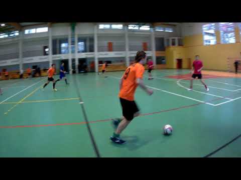 StrefaFutbolu.pl: Kuternogi - Wybrzeże Klatki Schodowej