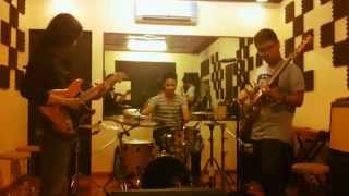 Download lagu Let's start the engine mp3
