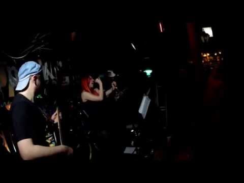 Welcome to the jungle - Banda Dr. Spock no Mr. Jac