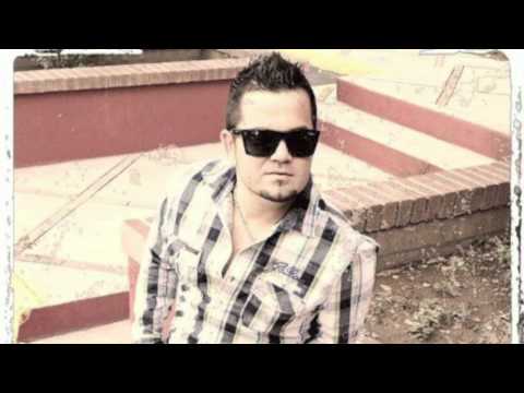 ALEJANDRO SANZ FT. ROBERTO JUNIOR / NO ME COMPARES