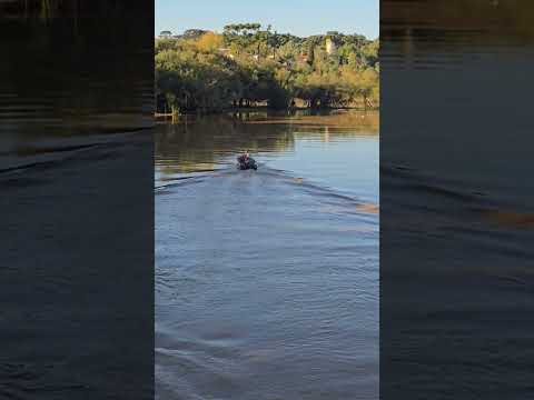 Ponte sobre o Rio Iguaçu na cidade de Balsa Nova no Paraná. #rio #barco #pescaria #ponte #Paraná