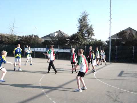 Handbal tegen Stompwijk 02-10-2011 uit(j).MPG