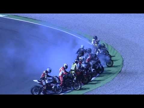 High Perfomance Days 2013 Hockenheim - Triumph Bikes verabschieden sich mit Burnout