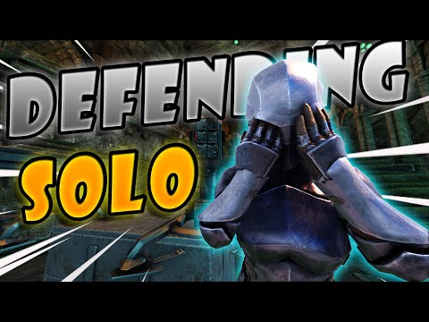 How A SOLO Defends Against RAIDERS On DAY 1 !!! - ARK
