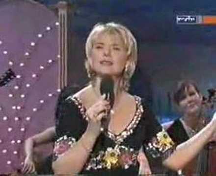 Angela Wiedl - Spiel noch mal das eine kliene Lied