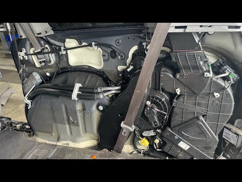 Honda Odyssey passenger sliding door motor replacement tips and part numbers 2011-2017