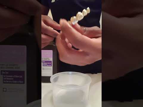 How to clean grillz